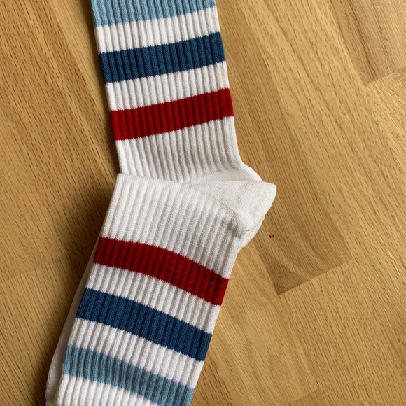 New Gucci puma patch striped blue red socks sz Medium - Picture 6 of 12